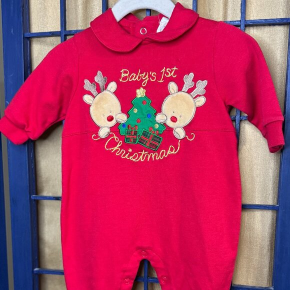Vintage Baby’s 1st Christmas Romper Reindeer Embroidery – 0–3 Months - Picture 2 of 9